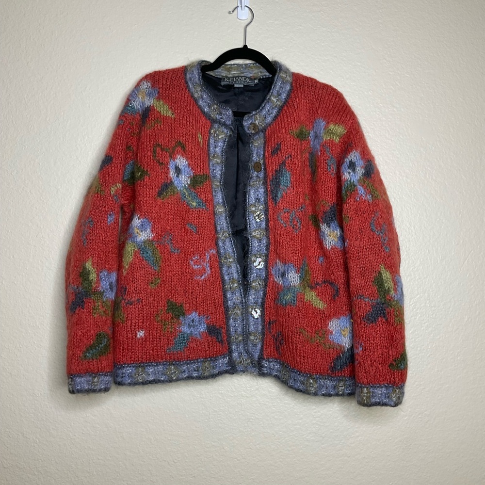 Icelandic Design Button Up Sweater Size M